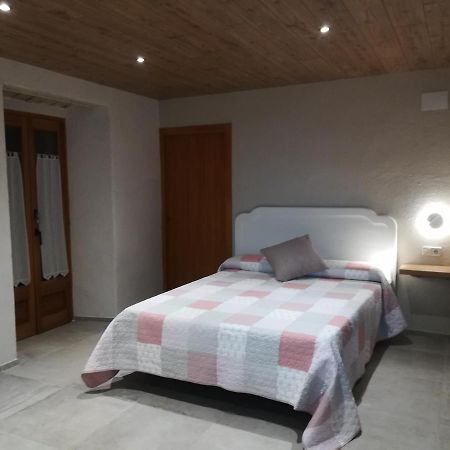 Country House El Permanyer Olost Екстер'єр фото